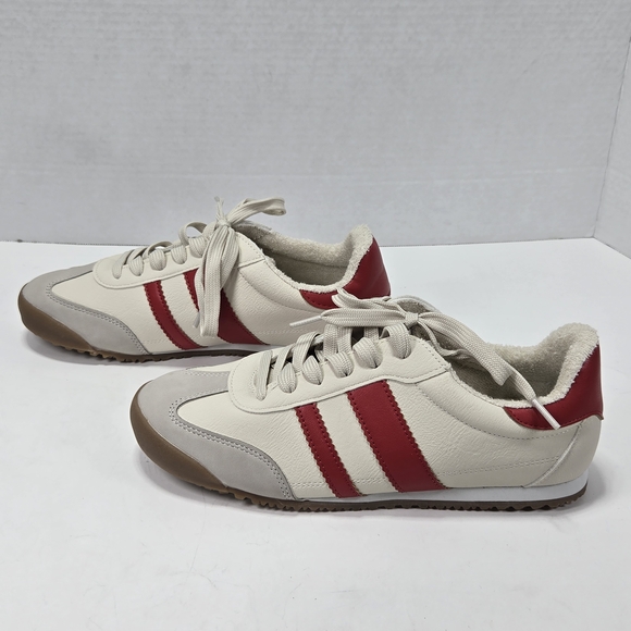 DV by Dolce Vita Rascal T-Toe Red and Cream Sneakers Size 7 1/2 7.5 - Picture 2 of 10